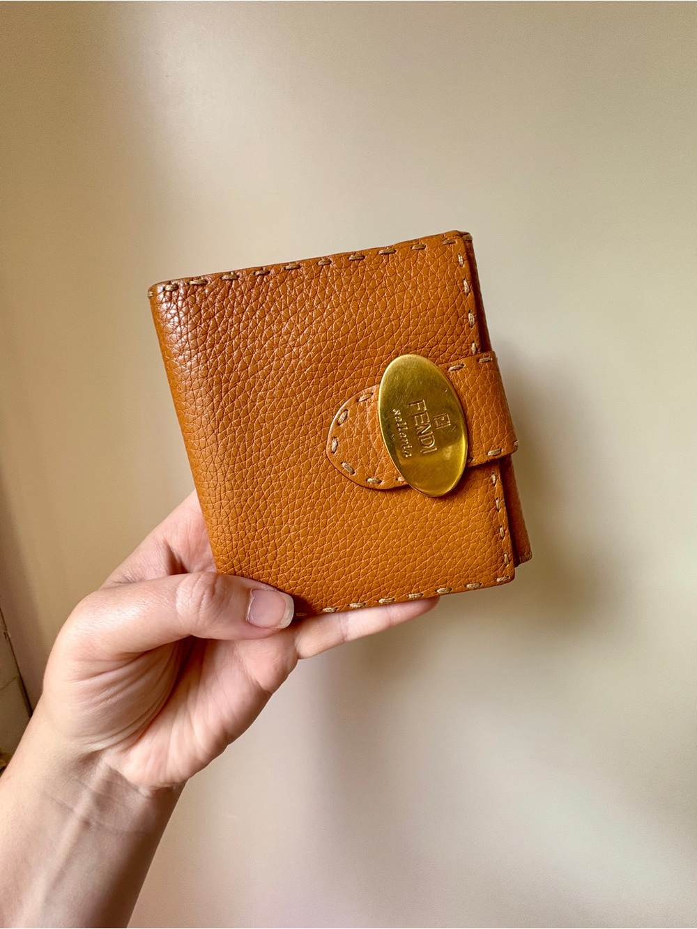 Fendi wallet COMES WITH COA